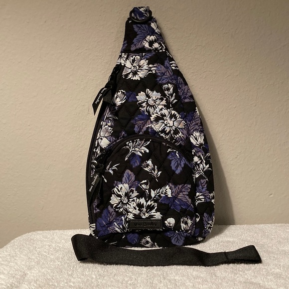 Vera Bradley Bags Hp Vera Bradley Essential Compact Sling In Frosted Floral Poshmark